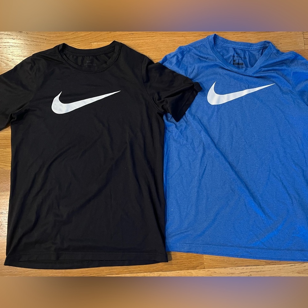 The Nike Tee - DRI-FIT
